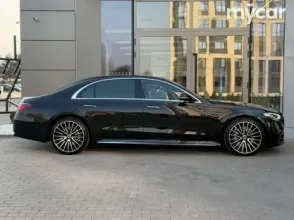 фото Mercedes-Benz S-Класс 2024 года с пробегом за 78900000 тенге в undefined - фото 2