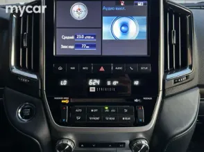 фото Toyota Land Cruiser 2018 года с пробегом за 38490000 тенге в undefined - фото 3