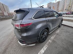 фото Toyota Highlander 2014 года с пробегом за 12000000 тенге в undefined - фото 3