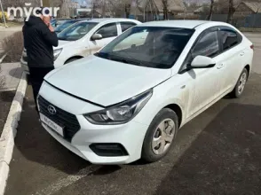 фото Hyundai Solaris 2018 года с пробегом за 5000000 тенге в undefined - фото 1