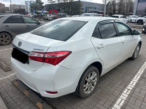 фото Toyota Corolla 2017 года с пробегом за 7200000 тенге в undefined - фото 2