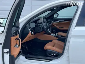 фото BMW 5 серия 2022 года с пробегом за 31600000 тенге в undefined - фото 3