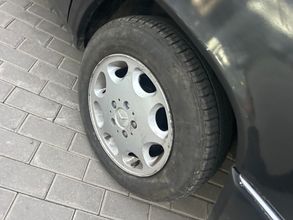 фото Mercedes-Benz E-Класс 1992 года с пробегом за 1400000 тенге в undefined - фото 2