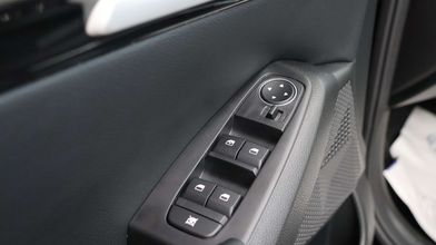 фото Kia Seltos 2025 года с пробегом за 12650000 тенге в undefined - фото 3