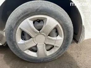 фото Hyundai Solaris 2018 года с пробегом за 5000000 тенге в undefined - фото 4