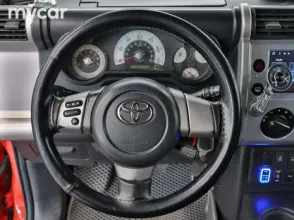 фото Toyota FJ Cruiser 2007 года с пробегом за 12000000 тенге в undefined - фото 3