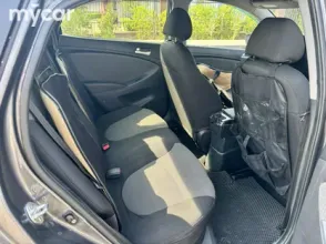 фото Hyundai Solaris 2012 года с пробегом за 4500000 тенге в undefined - фото 4