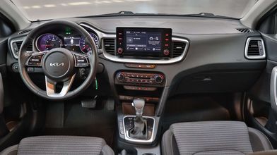 фото Kia Ceed 2023 года с пробегом за 9190000 тенге в undefined - фото 3