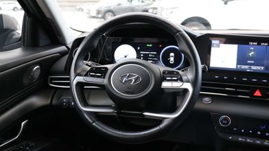 фото Hyundai Elantra 2023 года с пробегом за 10190000 тенге в undefined - фото 3