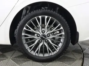 фото Kia Cerato 2023 года с пробегом за 10550000 тенге в undefined - фото 2