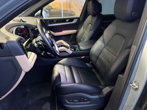 фото Porsche Cayenne 2023 года с пробегом за 53700000 тенге в undefined - фото 4