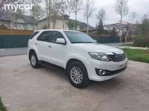 фото Toyota Fortuner 2012 года с пробегом за 11500000 тенге в undefined - фото 3