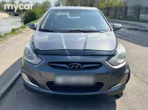 фото Hyundai Solaris 2012 года с пробегом за 4500000 тенге в undefined - фото 3