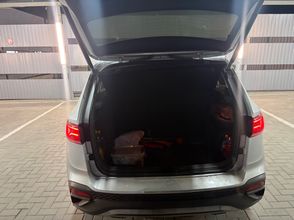 фото Volkswagen Taos 2021 года с пробегом за 12500000 тенге в undefined - фото 2