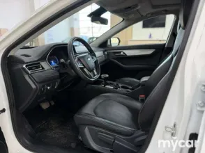 фото JAC J7 2023 года с пробегом за 5890000 тенге в undefined - фото 2