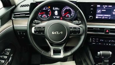 фото Kia K5 2022 года с пробегом за 11390000 тенге в undefined - фото 3