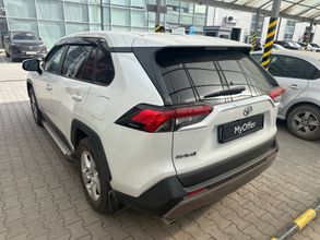 фото Toyota RAV4 2021 года с пробегом за 15000000 тенге в undefined - фото 4
