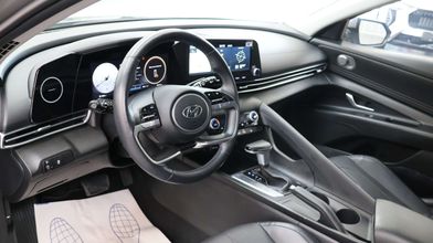 фото Hyundai Elantra 2023 года с пробегом за 10190000 тенге в undefined - фото 4