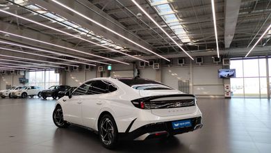фото Hyundai Sonata 2024 года с пробегом за 15290000 тенге в undefined - фото 2