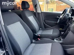 фото Volkswagen Polo 2018 года с пробегом за 1000000 тенге в undefined - фото 1