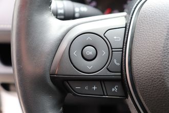 фото Toyota RAV4 2020 года с пробегом за 13490000 тенге в undefined - фото 3