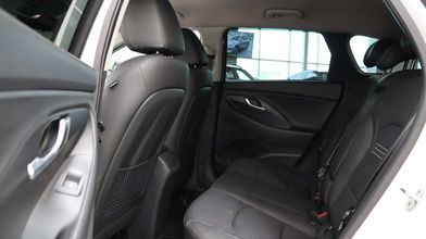 фото Hyundai i30 2022 года с пробегом за 8500000 тенге в undefined - фото 3