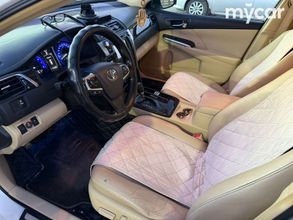 фото Toyota Camry 2015 года с пробегом за 9000000 тенге в undefined - фото 3
