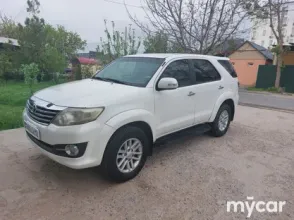 фото Toyota Fortuner 2012 года с пробегом за 11500000 тенге в undefined - фото 2