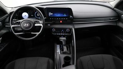 фото Hyundai Elantra 2024 года с пробегом за 10190000 тенге в undefined - фото 4