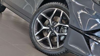 фото Kia Ceed 2023 года с пробегом за 9190000 тенге в undefined - фото 4