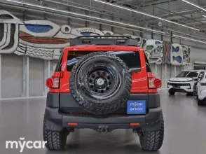 фото Toyota FJ Cruiser 2007 года с пробегом за 12000000 тенге в undefined - фото 4