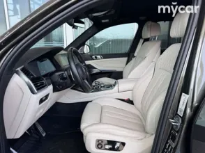 фото BMW X5 2022 года с пробегом за 46000000 тенге в undefined - фото 3