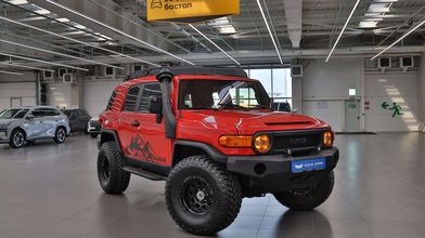 фото Toyota FJ Cruiser 2007 года с пробегом за 12000000 тенге в undefined - фото 4