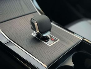 фото Land Rover Range Rover Evoque 2024 года с пробегом за 38900000 тенге в undefined - фото 2