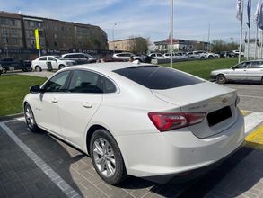 фото Chevrolet Malibu 2019 года с пробегом за 9000000 тенге в undefined - фото 2
