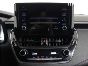 фото Toyota Corolla 2020 года с пробегом за 8090000 тенге в undefined - фото 2