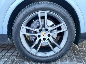 фото Porsche Cayenne 2023 года с пробегом за 53700000 тенге в undefined - фото 2