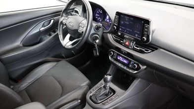 фото Hyundai i30 2022 года с пробегом за 8500000 тенге в undefined - фото 2