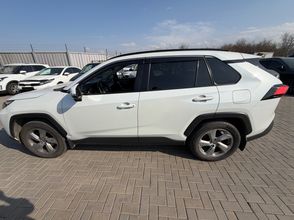 фото Toyota RAV4 2020 года с пробегом за 15000000 тенге в undefined - фото 4