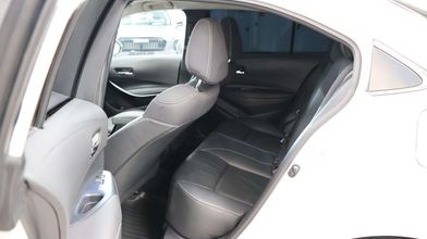 фото Toyota Corolla 2021 года с пробегом за 9790000 тенге в undefined - фото 2