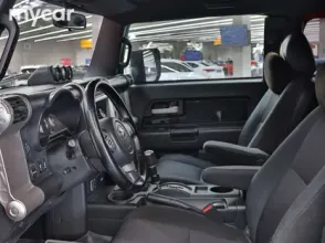 фото Toyota FJ Cruiser 2007 года с пробегом за 12000000 тенге в undefined - фото 4