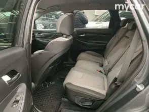 фото Hyundai Santa Fe 2019 года с пробегом за 12190000 тенге в undefined - фото 2