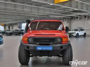 фото Toyota FJ Cruiser 2007 года с пробегом за 12000000 тенге в undefined - фото 4