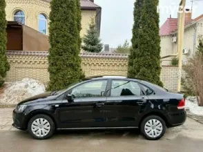 фото Volkswagen Polo 2014 года с пробегом за 1000000 тенге в undefined - фото 1