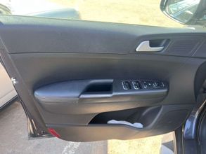 фото Kia Sportage 2018 года с пробегом за 12000000 тенге в undefined - фото 2