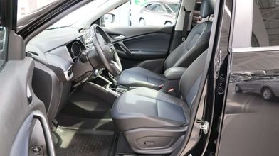 фото Chevrolet Tracker 2022 года с пробегом за 6890000 тенге в undefined - фото 2