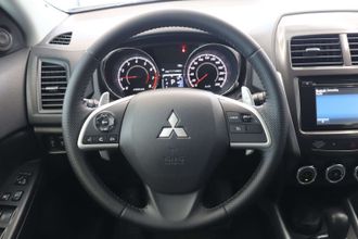 фото Mitsubishi ASX 2012 года с пробегом за 6090000 тенге в undefined - фото 2
