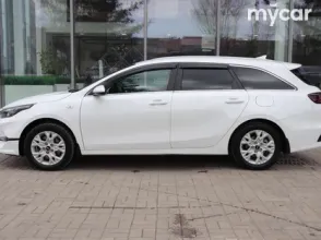 фото Kia Ceed 2023 года с пробегом за 8900000 тенге в undefined - фото 3
