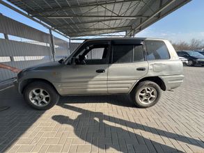 фото Toyota RAV4 1999 года с пробегом за 2000000 тенге в undefined - фото 4