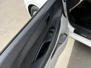 фото Hyundai i20 2023 года с пробегом за 6700000 тенге в undefined - фото 2